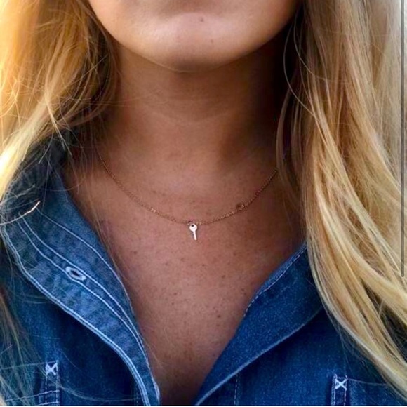 Key necklace 🔑 - Picture 2 of 2